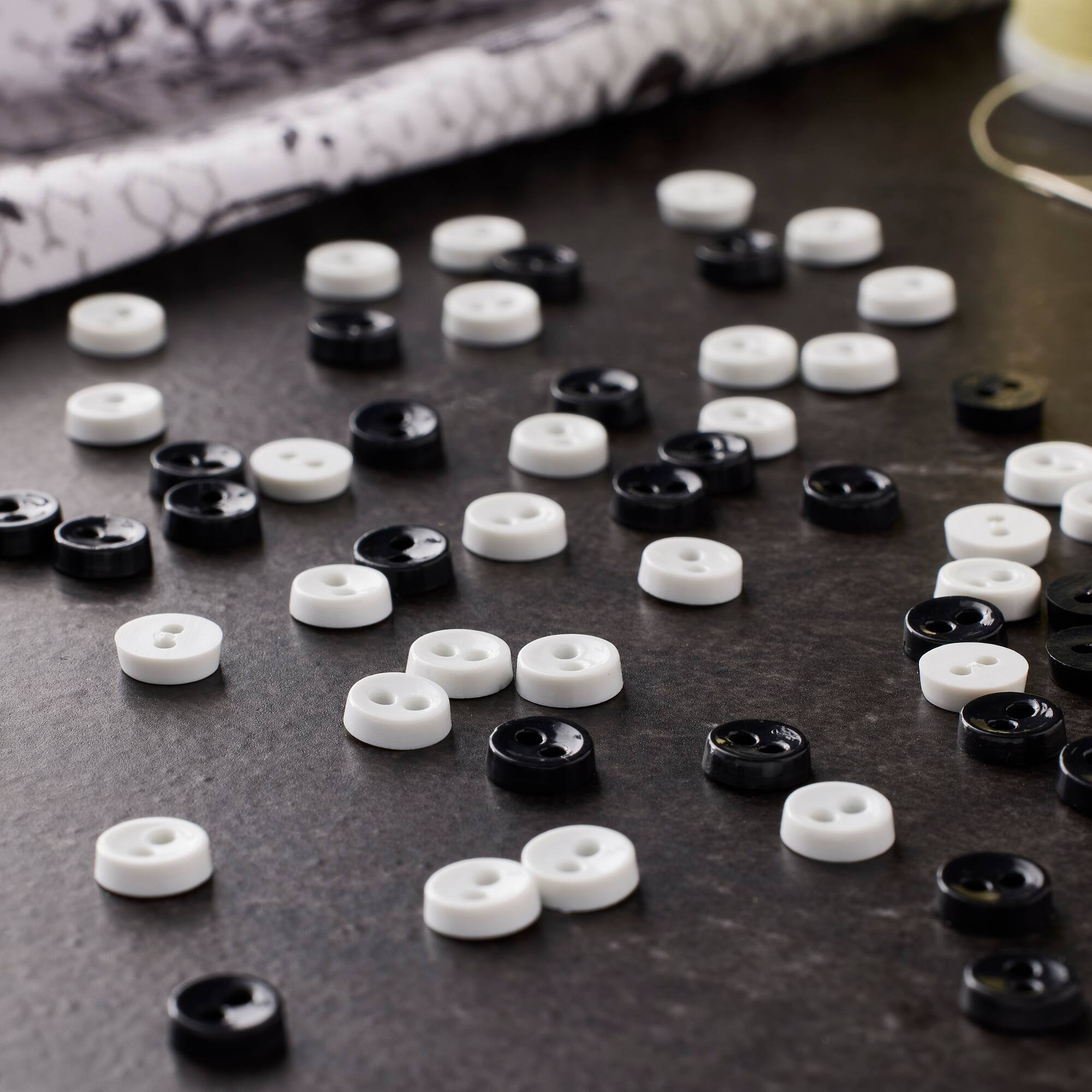 Favorite Findings™ Mini Buttons, Black & White by Loops & Threads®